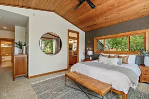 550 Crowson Rd, Ashland, OR 97520 - Photo 81