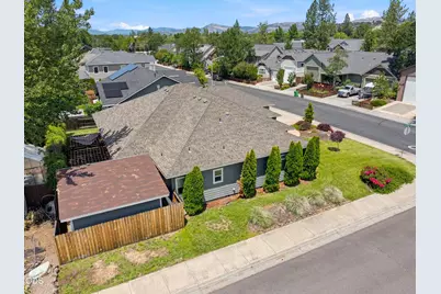 88 Pineridge Lane, Eagle Point, OR 97524 - Photo 43