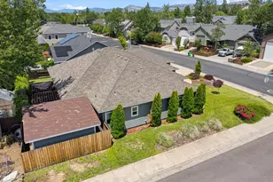 88 Pineridge Ln, Eagle Point, OR 97524 - Photo 43