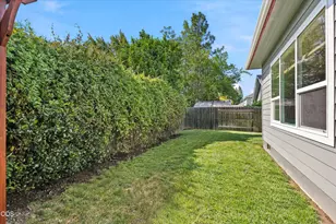 88 Pineridge Ln, Eagle Point, OR 97524 - Photo 37
