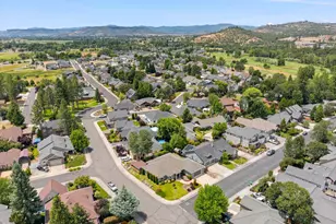 88 Pineridge Ln, Eagle Point, OR 97524 - Photo 49