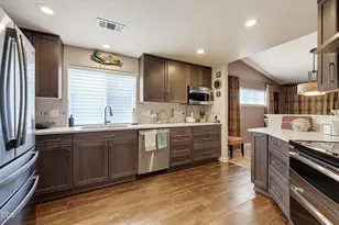 3343 Edgewater Dr, Medford, OR 97504 - Photo 17