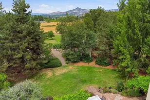 2298 Camp Baker Rd, Medford, OR 97501 - Photo 53