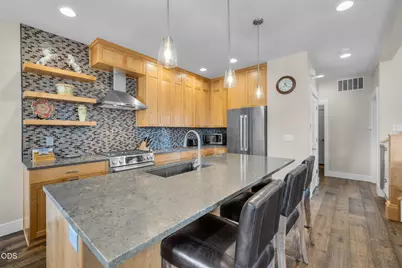 1087 N Lavender Lane, Sisters, OR 97759 - Photo 9