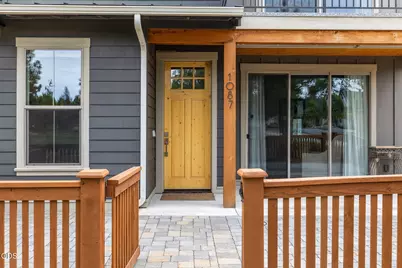 1087 N Lavender Lane, Sisters, OR 97759 - Photo 1