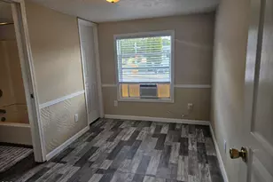 380 W Gregory Rd, Central Point, OR 97502 - Photo 7
