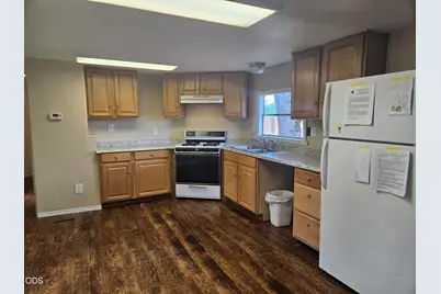 380 W Gregory Road #UNIT 20, Central Point, OR 97502 - Photo 3