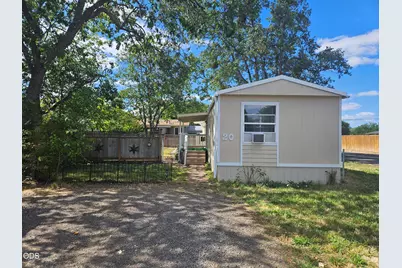380 W Gregory Road #UNIT 20, Central Point, OR 97502 - Photo 1