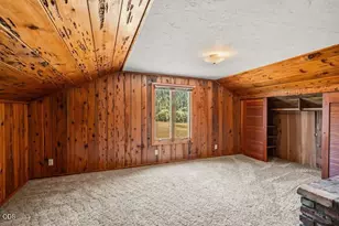 12974 E Evans Creek Rd, Rogue River, OR 97537 - Photo 15