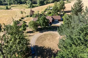 12974 E Evans Creek Rd, Rogue River, OR 97537 - Photo 23