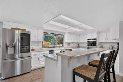 8122 New Hope Road, Grants Pass, OR 97527 - Photo 3
