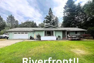 8122 New Hope Rd, Grants Pass, OR 97527 - Photo 1