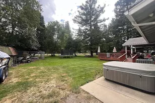 8122 New Hope Rd, Grants Pass, OR 97527 - Photo 15
