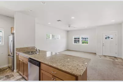 740 SW Kinsington Court Court #740 741 744 745, Grants Pass, OR 97526 - Photo 11