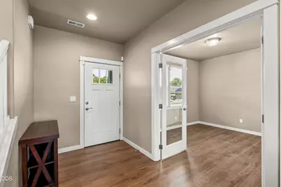 3401 Ford Drive, Medford, OR 97504 - Photo 7