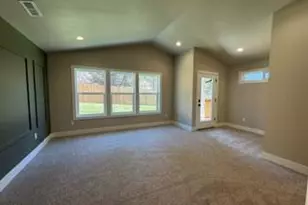 1155 Orange Blossom Dr, Klamath Falls, OR 97601 - Photo 17