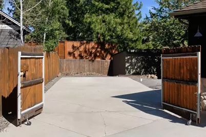 20483 SE Blue Ridge Lane, Bend, OR 97702 - Photo 37