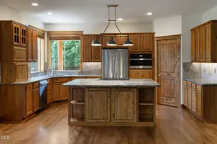 20483 SE Blue Ridge Ln, Bend, OR 97702 - Photo 9