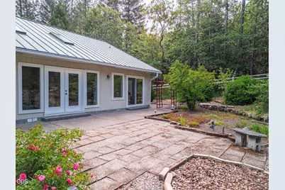 509 Carter Drive, Grants Pass, OR 97526 - Photo 9