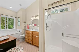 509 Carter Dr, Grants Pass, OR 97526 - Photo 35