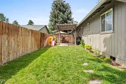1831 SW 31st Street, Redmond, OR 97756 - Photo 19