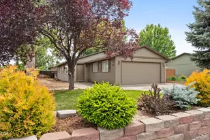 1831 SW 31st St, Redmond, OR 97756 - Photo 1