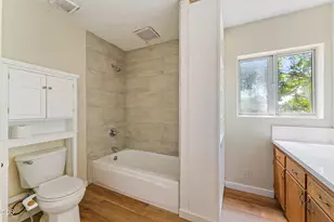 1711 SW J St, Grants Pass, OR 97526 - Photo 13