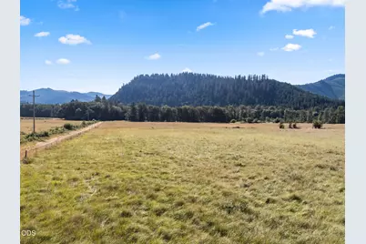 706 Creek Road, Azalea, OR 97410 - Photo 13