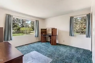 63510 Gentry Loop, Bend, OR 97701 - Photo 17