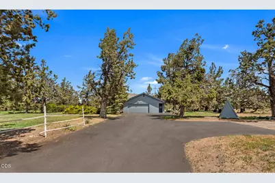 63510 Gentry Loop, Bend, OR 97701 - Photo 25