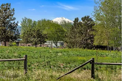 63510 Gentry Loop, Bend, OR 97701 - Photo 33