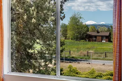 63510 Gentry Loop, Bend, OR 97701 - Photo 21