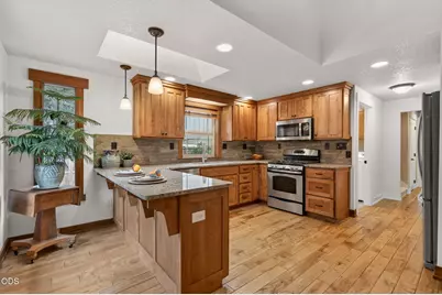 62968 Fresca Street, Bend, OR 97703 - Photo 11