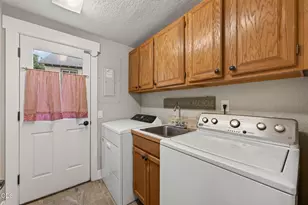 62968 Fresca St, Bend, OR 97703 - Photo 27
