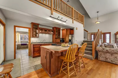 919 Scott Drive, Grants Pass, OR 97527 - Photo 7