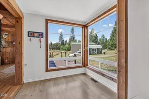14020 Geppert Rd, Butte Falls, OR 97522 - Photo 11