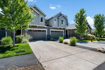 60507 Hedgewood, Bend, OR 97702 - Photo 1
