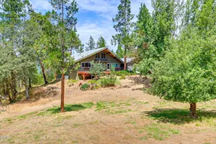 238 Citadel Rd, Trail, OR 97541 - Photo 1