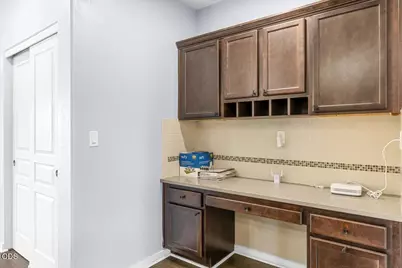 1403 Spring Street, Medford, OR 97504 - Photo 9