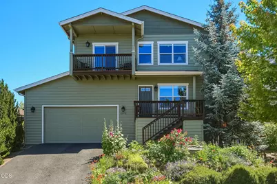 63776 Hunters Circle, Bend, OR 97701 - Photo 1