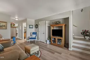 63776 Hunters Cir, Bend, OR 97701 - Photo 25