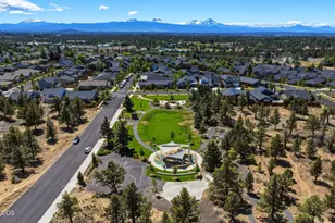 63776 Hunters Cir, Bend, OR 97701 - Photo 49