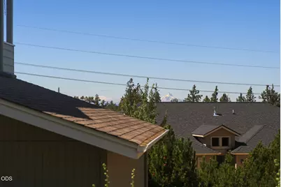63776 Hunters Circle, Bend, OR 97701 - Photo 47