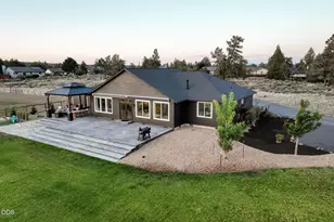 64794 Hunnell Rd, Bend, OR 97703 - Photo 51