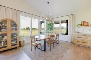 64794 Hunnell Rd, Bend, OR 97703 - Photo 19