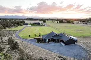 64794 Hunnell Rd, Bend, OR 97703 - Photo 53