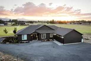 64794 Hunnell Rd, Bend, OR 97703 - Photo 1