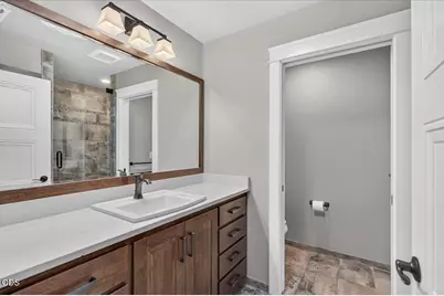 4048 Fieldbrook Avenue, Medford, OR 97504 - Photo 47