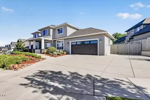 4048 Fieldbrook Ave, Medford, OR 97504 - Photo 5