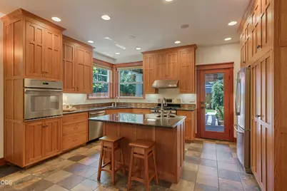 20385 Penhollow Lane, Bend, OR 97702 - Photo 13